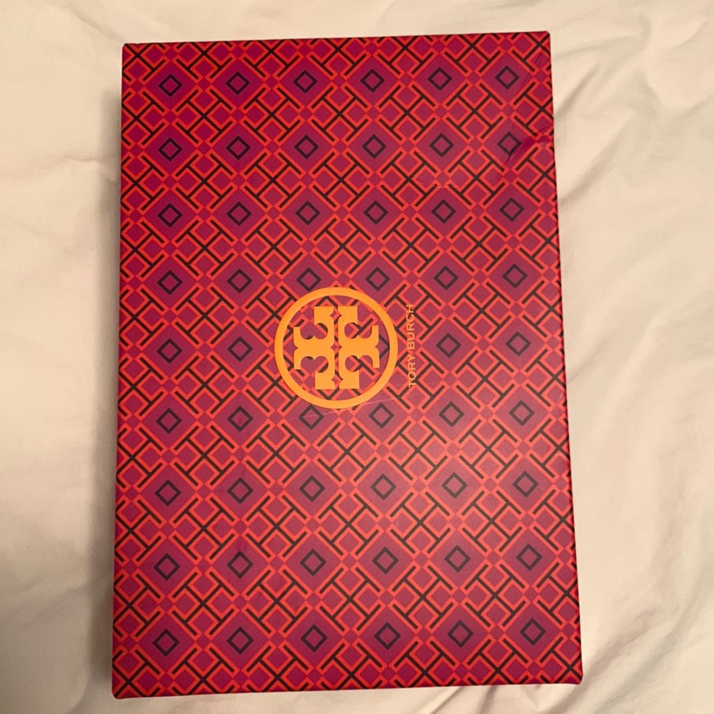 Tory Burch Scallop Wedge Flip Flop- Satin Size 8